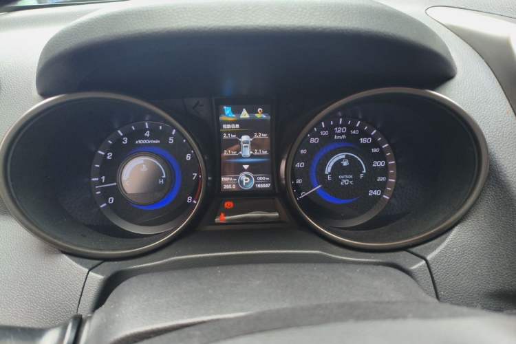 Used CHANGAN CS75 2014 1.8T Automatic Prestige Model China IV Standard Instrument Cluster