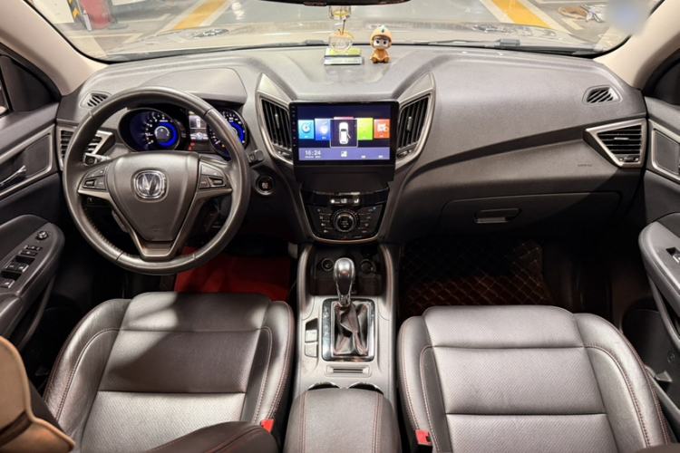 Used CHANGAN CS75 2014 1.8T Automatic Elite Model China IV Standard Interior 3