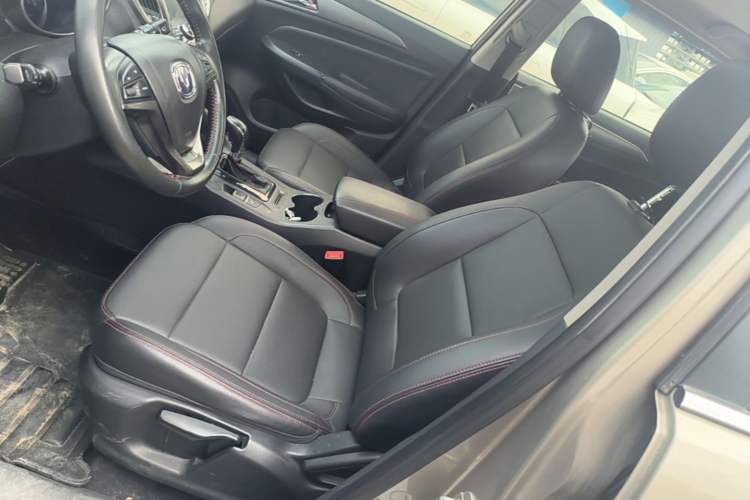 Used CHANGAN CS75 2014 1.8T Automatic Elite Model China IV Standard Left Front Seat