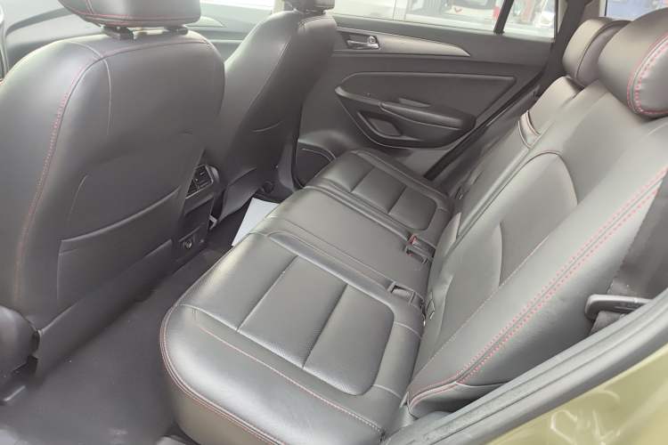 Used CHANGAN CS75 2014 1.8T Automatic Prestige Model China IV Standard Left Rear Seat