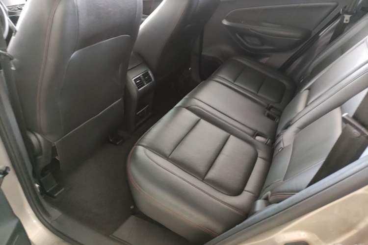 Used CHANGAN CS75 2014 1.8T Automatic Elite Model China IV Standard Left Rear Seat