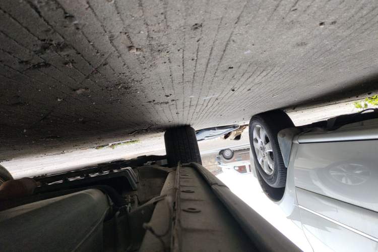 Used CHANGAN CS75 2014 1.8T Automatic Elite Version China V Standard Left Side Sill