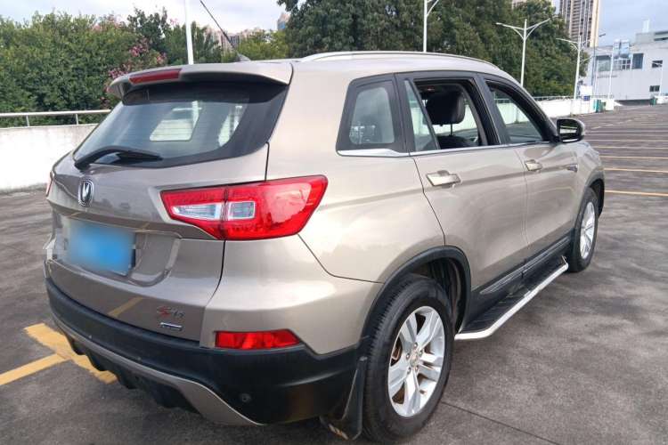 Used CHANGAN CS75 2014 2.0L Manual Luxury Version China IV Standard Rear Right 45 Deg