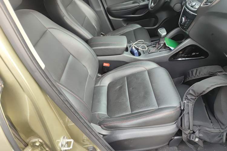 Used CHANGAN CS75 2014 1.8T Automatic Prestige Model China IV Standard Right Front Seat