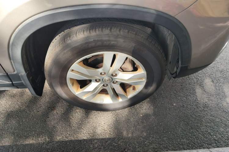Used CHANGAN CS75 2014 2.0L Manual Luxury Version China IV Standard Right Front Wheel Hub