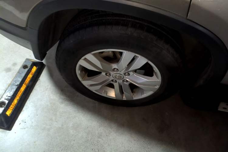 Used CHANGAN CS75 2014 1.8T Automatic Elite Model China IV Standard Right Rear Wheel Hub