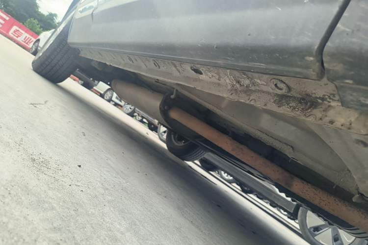 Used CHANGAN CS75 2014 1.8T Automatic Elite Model China IV Standard Right Side Sill