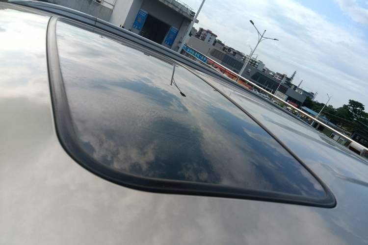 Used CHANGAN CS75 2014 2.0L Manual Luxury Version China IV Standard Roof