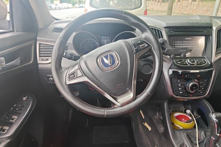 Used CHANGAN CS75 2014 2.0L Manual Luxury Version China IV Standard Steering Wheel