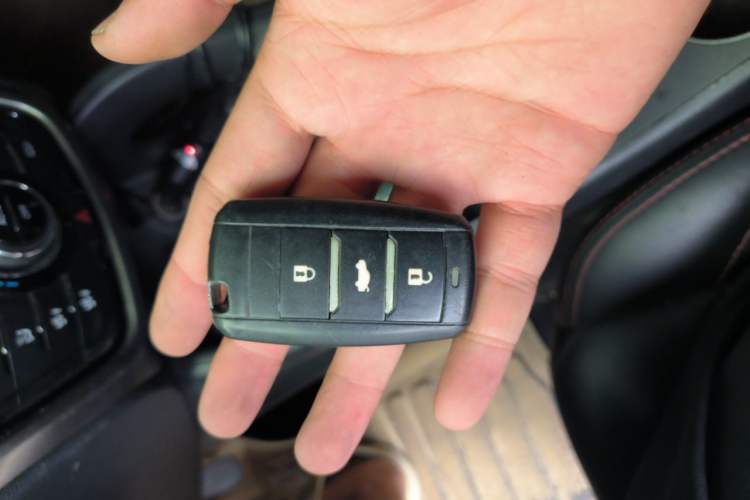 Used CHANGAN CS75 2014 1.8T Automatic Elite Model China IV Standard Vehicle Key
