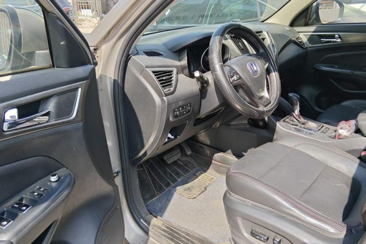 Used CHANGAN CS75 2014 1.8T Automatic Prestige Model China V Standard Driver Seat