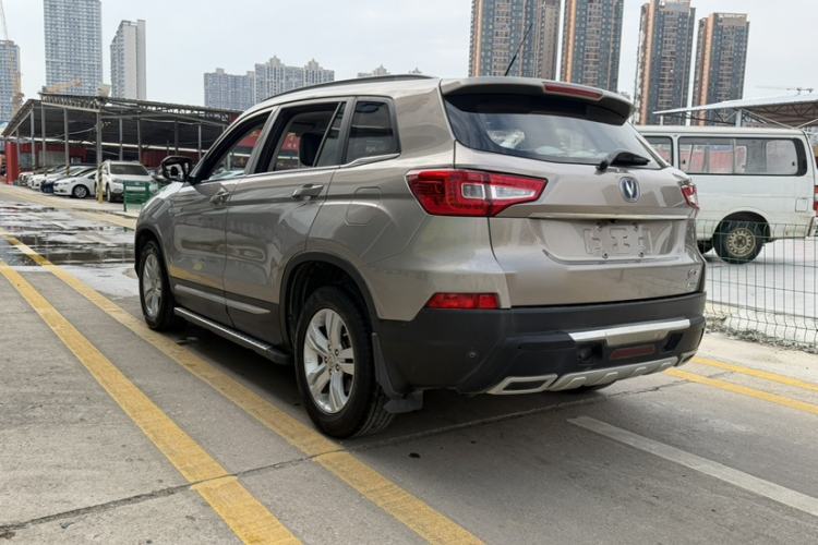 Used CHANGAN CS75 2014 1.8T Automatic Elite Model China IV Standard Exterior 4
