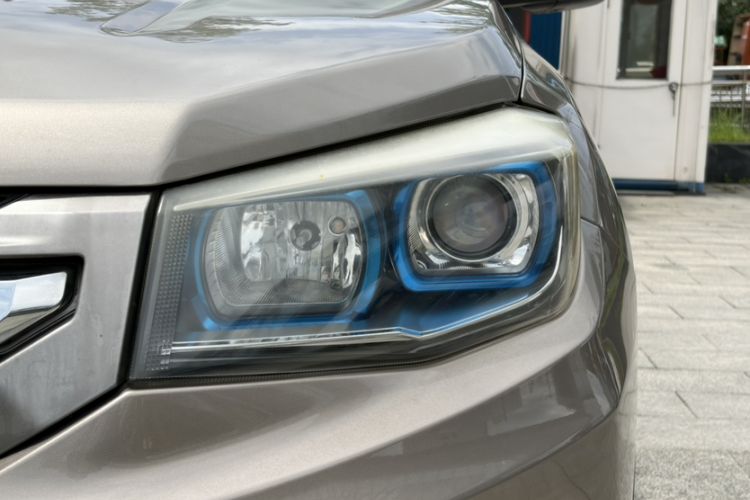 Used CHANGAN CS75 2014 2.0L Manual Leading Model China V Standard Exterior 6