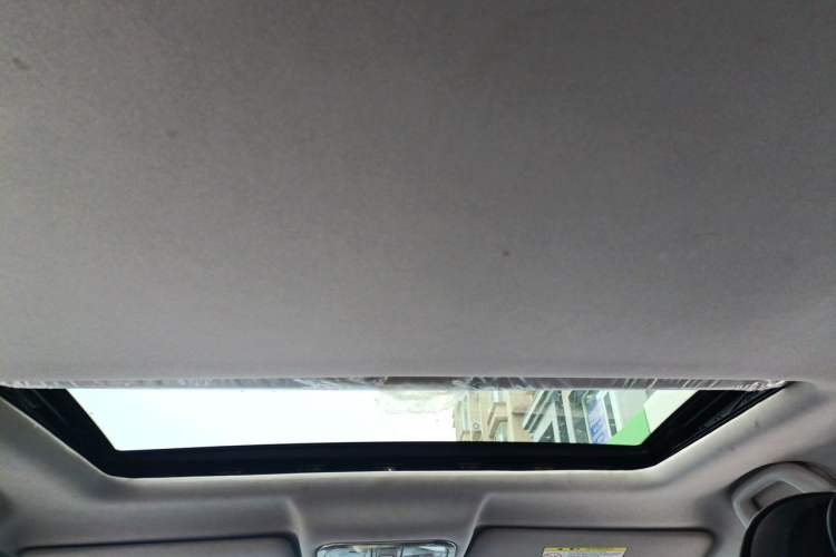 Used CHANGAN CS75 2014 1.8T Automatic Elite Version China V Standard Headliner