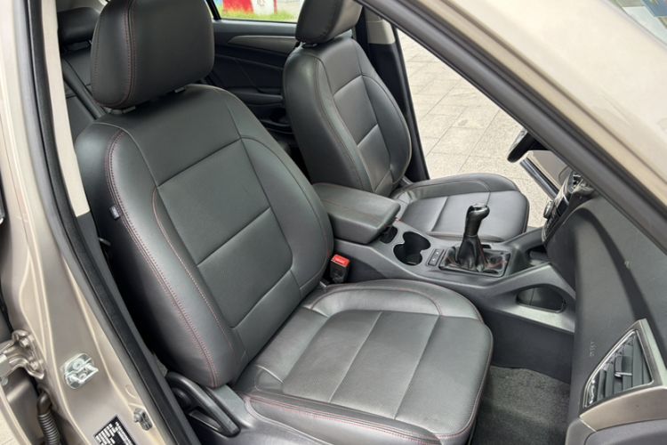 Used CHANGAN CS75 2014 2.0L Manual Leading Model China V Standard Right Front Seat