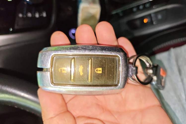 Used CHANGAN CS75 2014 1.8T Automatic Elite Model China IV Standard Vehicle Key