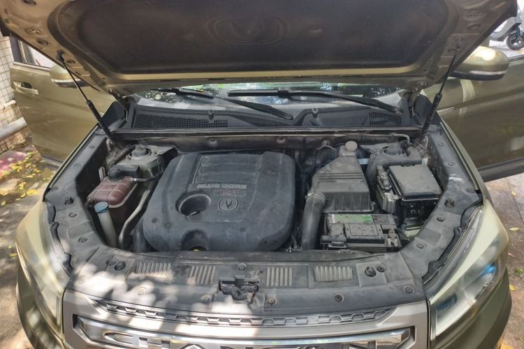 Used CHANGAN CS75 2014 1.8T Automatic Elite Model China IV Standard Engine Bay