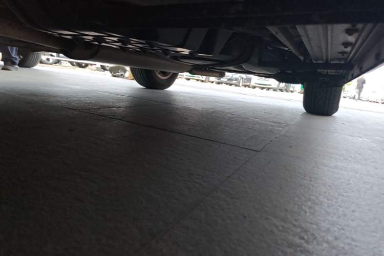 Used CHANGAN CS75 2014 1.8T Automatic Elite Version China V Standard Chassis Front Left