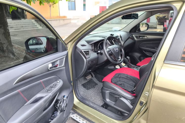 Used CHANGAN CS75 2014 1.8T Automatic Elite Version China V Standard Driver Seat