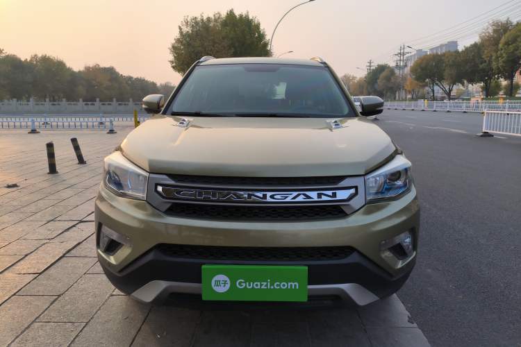 Used CHANGAN CS75 2014 1.8T Automatic Elite Model China IV Standard Exterior 1