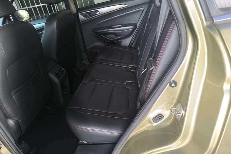 Used CHANGAN CS75 2014 1.8T Automatic Prestige Model China IV Standard Left Rear Seat