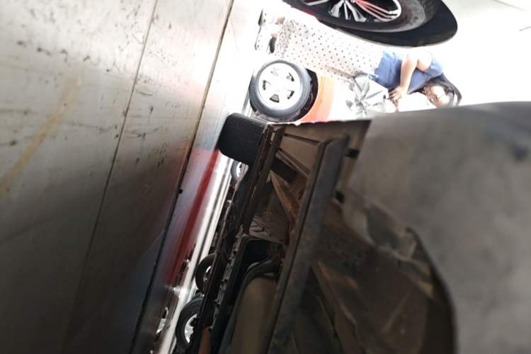 Used CHANGAN CS75 2014 1.8T Automatic Elite Model China IV Standard Left Side Sill