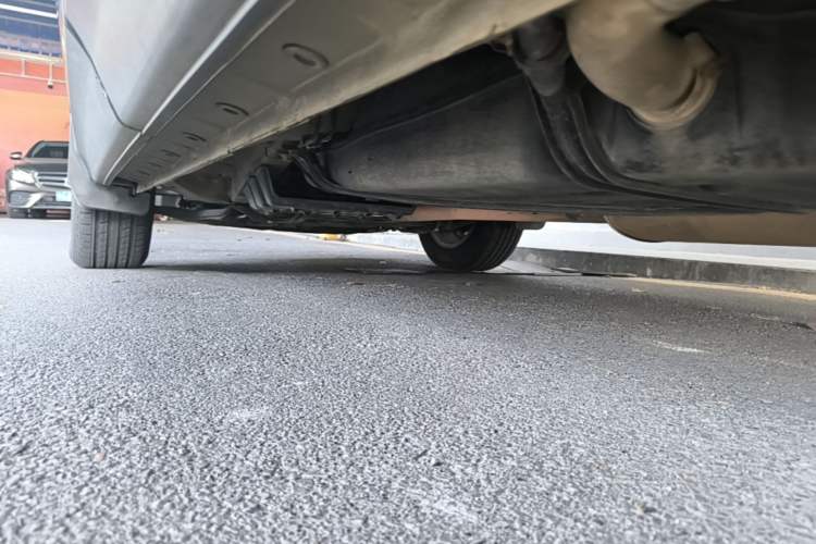Used CHANGAN CS75 2014 1.8T Automatic Prestige Model China IV Standard Left Side Sill