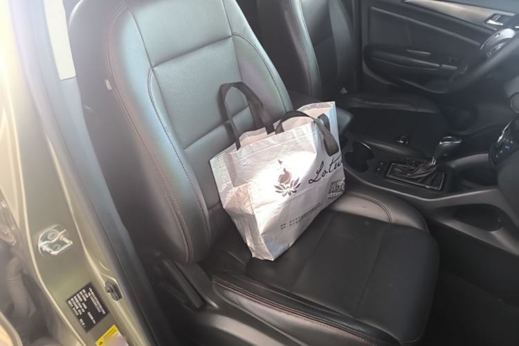 Used CHANGAN CS75 2014 1.8T Automatic Prestige Model China IV Standard Right Front Seat