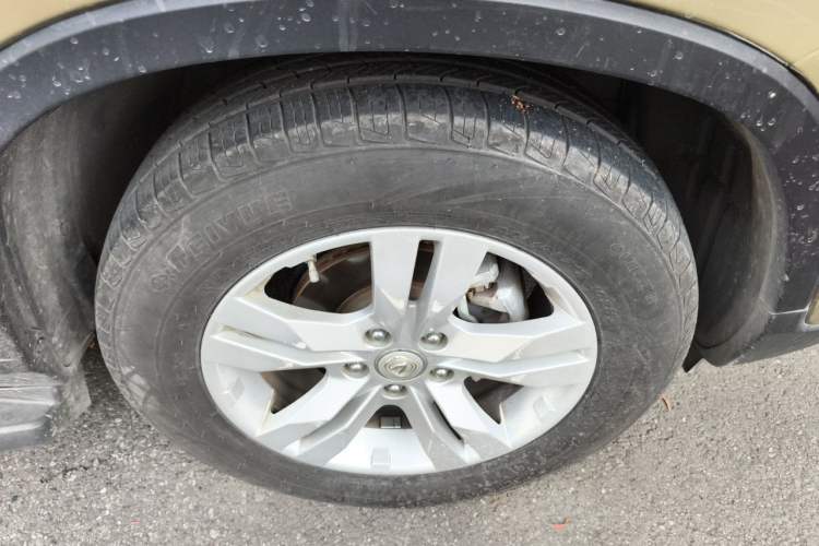 Used CHANGAN CS75 2014 1.8T Automatic Elite Version China V Standard Right Front Wheel Hub