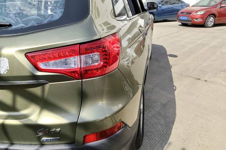 Used CHANGAN CS75 2014 2.0L Manual Luxury Version China IV Standard Right Rear Taillight