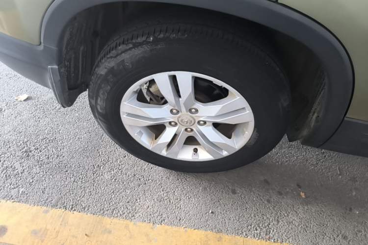 Used CHANGAN CS75 2014 1.8T Automatic Prestige Model China IV Standard Right Rear Wheel Hub