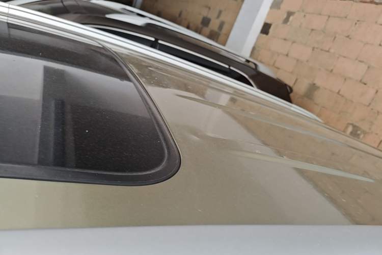 Used CHANGAN CS75 2014 1.8T Automatic Elite Model China IV Standard Roof
