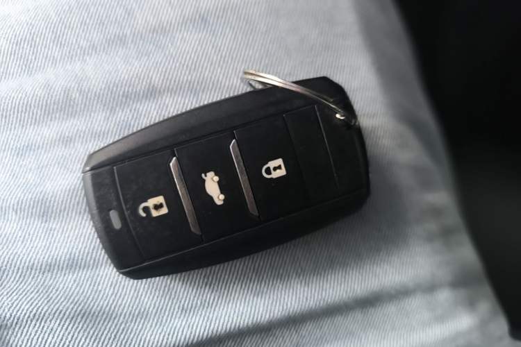 Used CHANGAN CS75 2014 1.8T Automatic Prestige Model China IV Standard Vehicle Key