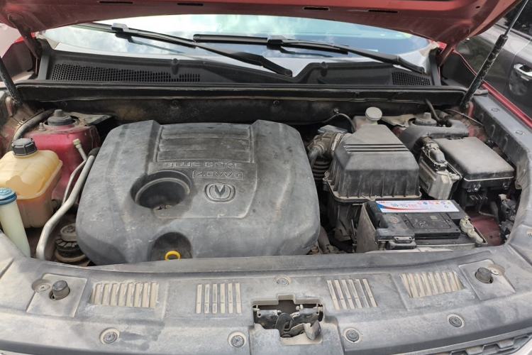 Used CHANGAN CS75 2014 2.0L Manual Luxury Version China V Standard Engine Bay