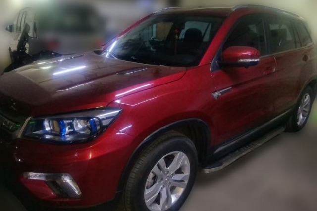 Used CHANGAN CS75 2014 2.0L Manual Luxury Version China IV Standard