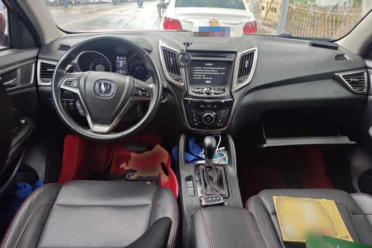 Used CHANGAN CS75 2014 1.8T Automatic Elite Version China V Standard Center Console