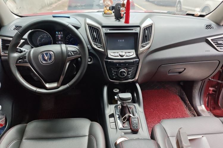 Used CHANGAN CS75 2014 1.8T Automatic Elite Version China V Standard Center Console