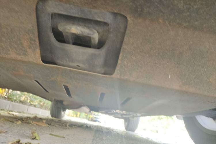 Used CHANGAN CS75 2014 1.8T Automatic Elite Model China IV Standard Chassis Front