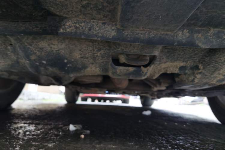 Used CHANGAN CS75 2014 2.0L Manual Leading Version China IV Standard Chassis Front