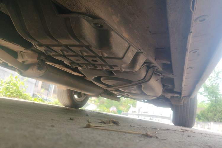 Used CHANGAN CS75 2014 2.0L Manual Leading Version China IV Standard Chassis Front Left