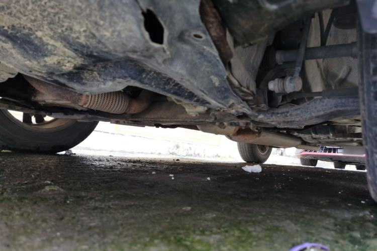 Used CHANGAN CS75 2014 2.0L Manual Leading Version China IV Standard Chassis Front Left