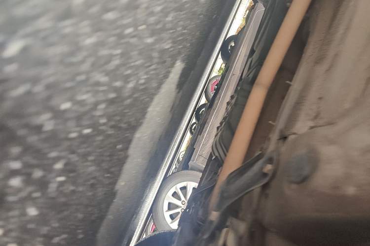 Used CHANGAN CS75 2014 1.8T Automatic Elite Model China IV Standard Chassis Front Right