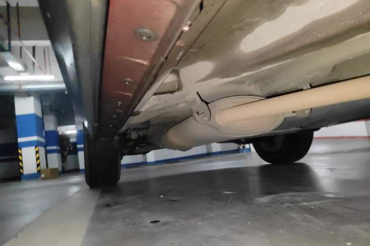 Used CHANGAN CS75 2014 2.0L Manual Luxury Version China IV Standard Chassis Front Right
