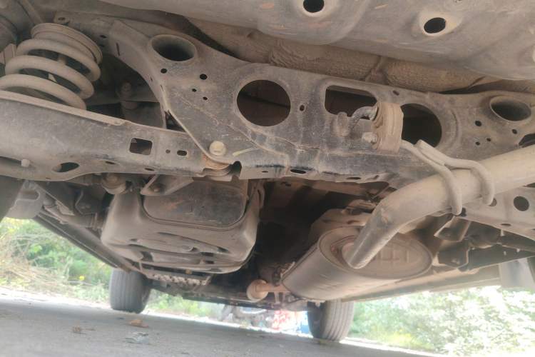 Used CHANGAN CS75 2014 2.0L Manual Leading Version China IV Standard Chassis Rear