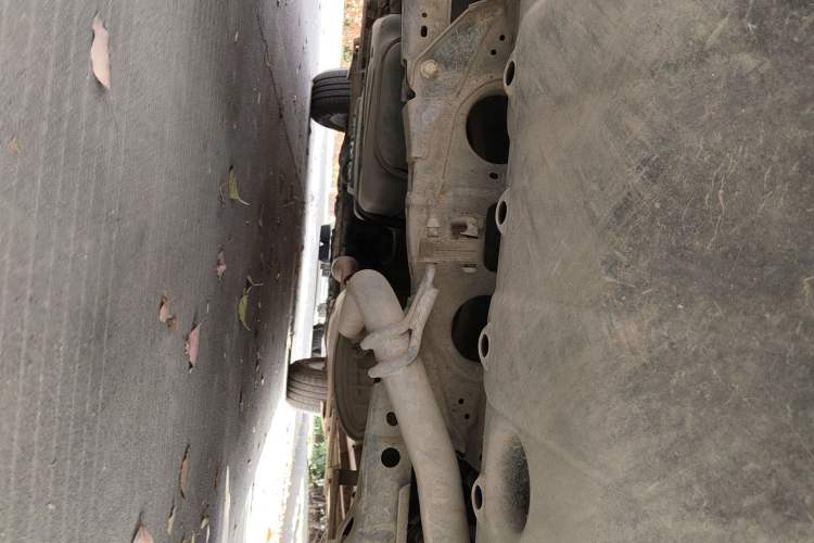 Used CHANGAN CS75 2014 2.0L Manual Leading Version China IV Standard Chassis Rear