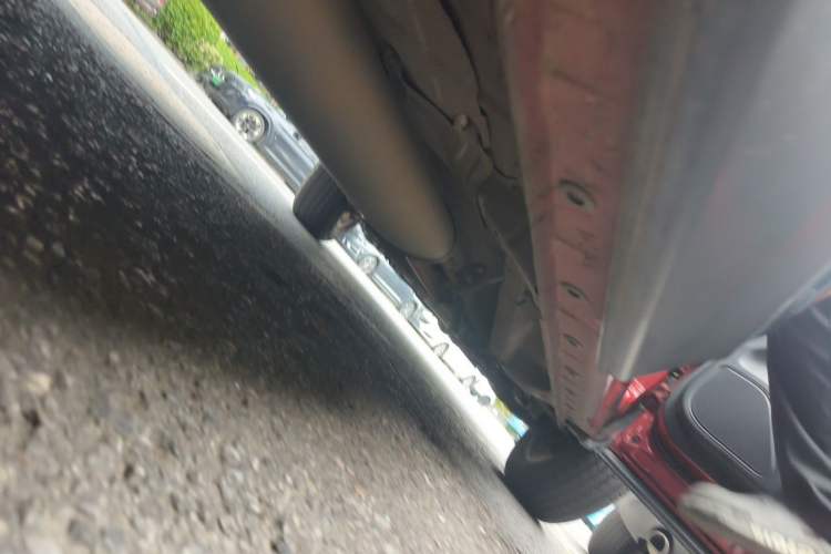 Used CHANGAN CS75 2014 1.8T Automatic Elite Model China IV Standard Chassis Rear Right