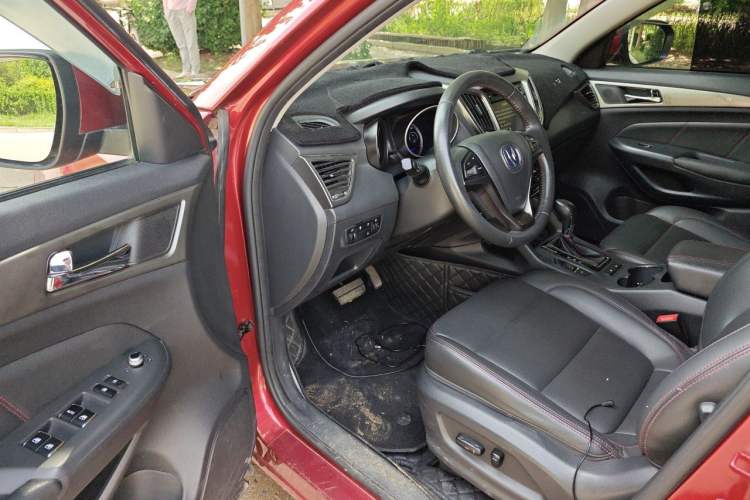 Used CHANGAN CS75 2014 1.8T Automatic Prestige Model China V Standard Driver Seat
