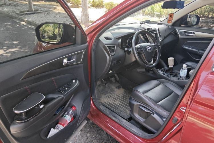 Used CHANGAN CS75 2014 2.0L Manual Luxury Version China V Standard Driver Seat