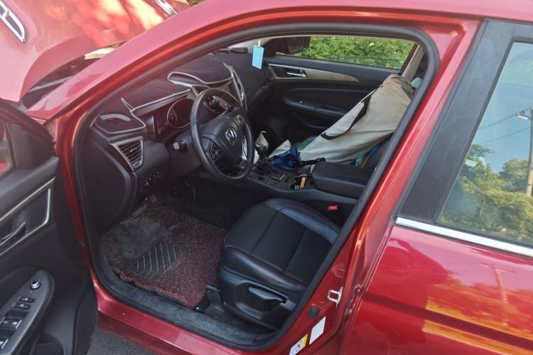 Used CHANGAN CS75 2014 1.8T Automatic Elite Version China V Standard Driver Seat