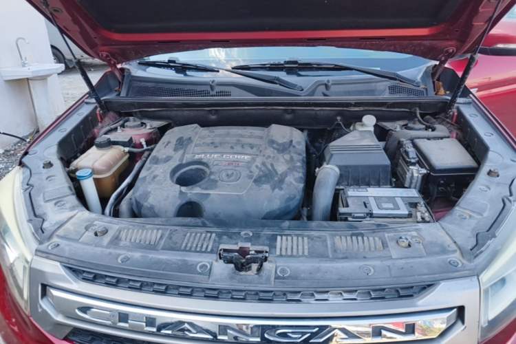 Used CHANGAN CS75 2014 1.8T Automatic Prestige Model China IV Standard Engine Bay